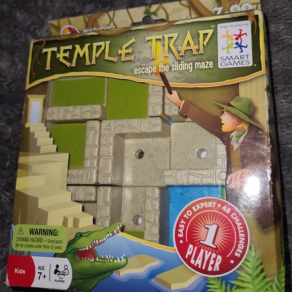 SmartGames Temple Trap Sliding Travel Game 60 Challenges Ages 7 + - Picture 1 of 2